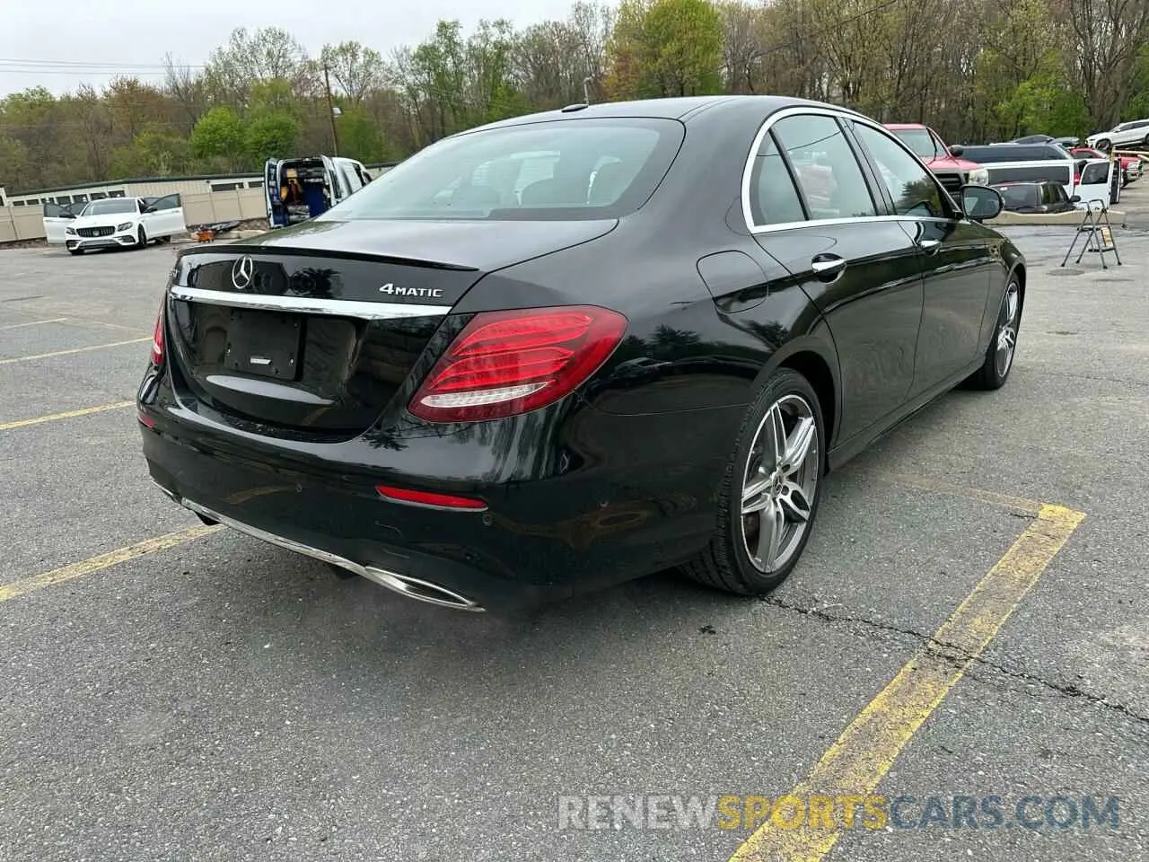 3 Photograph of a damaged car WDDZF6JB1KA490993 MERCEDES-BENZ E-CLASS 2019
