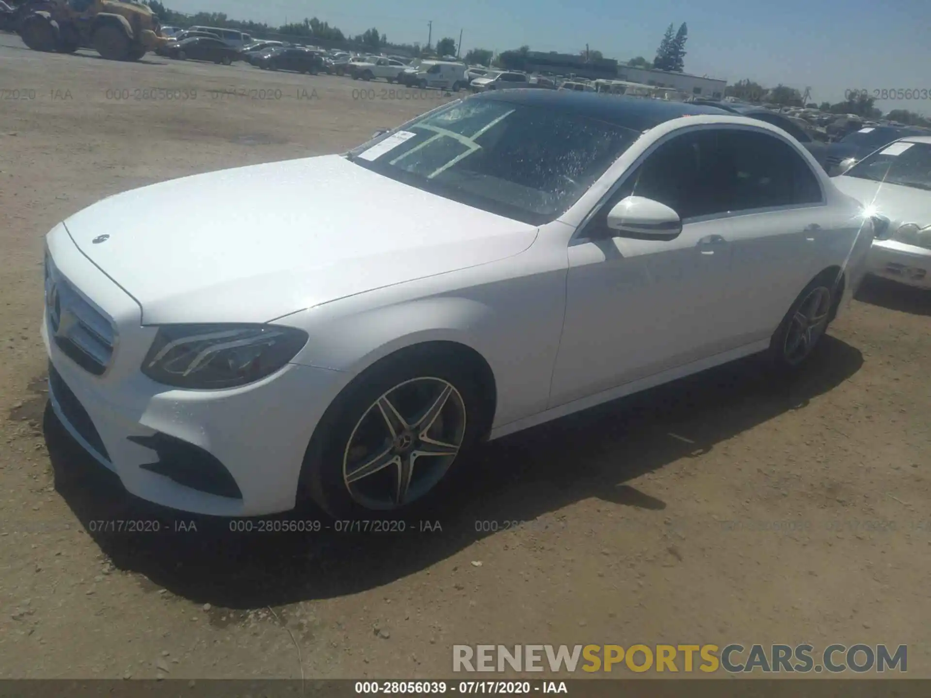 2 Photograph of a damaged car WDDZF6JB4KA517815 MERCEDES-BENZ E-CLASS 2019