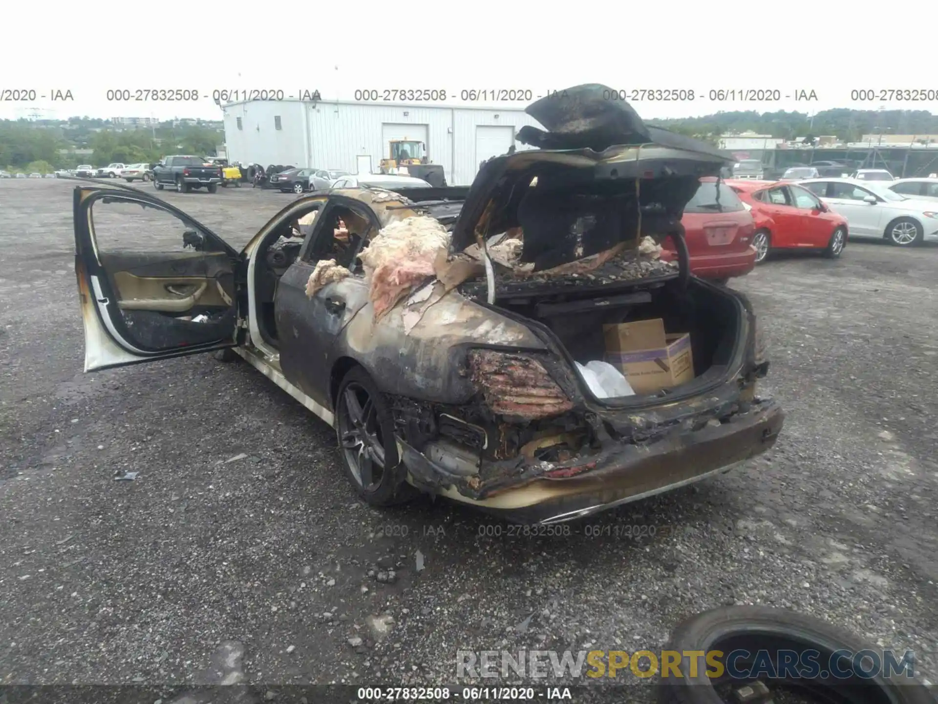 3 Photograph of a damaged car WDDZF6JB6KA491895 MERCEDES-BENZ E-CLASS 2019