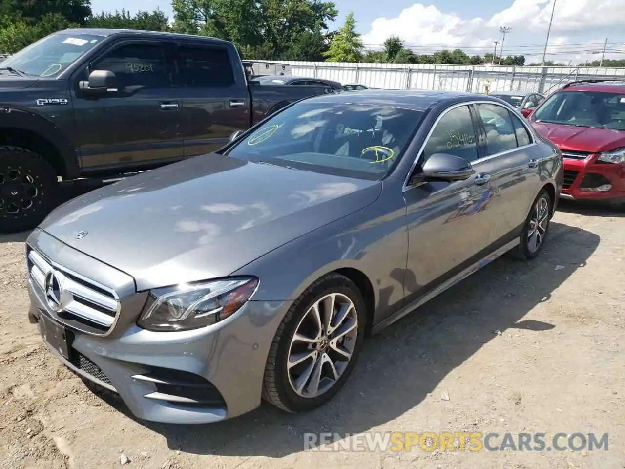 2 Photograph of a damaged car WDDZF6JB6KA492366 MERCEDES-BENZ E-CLASS 2019