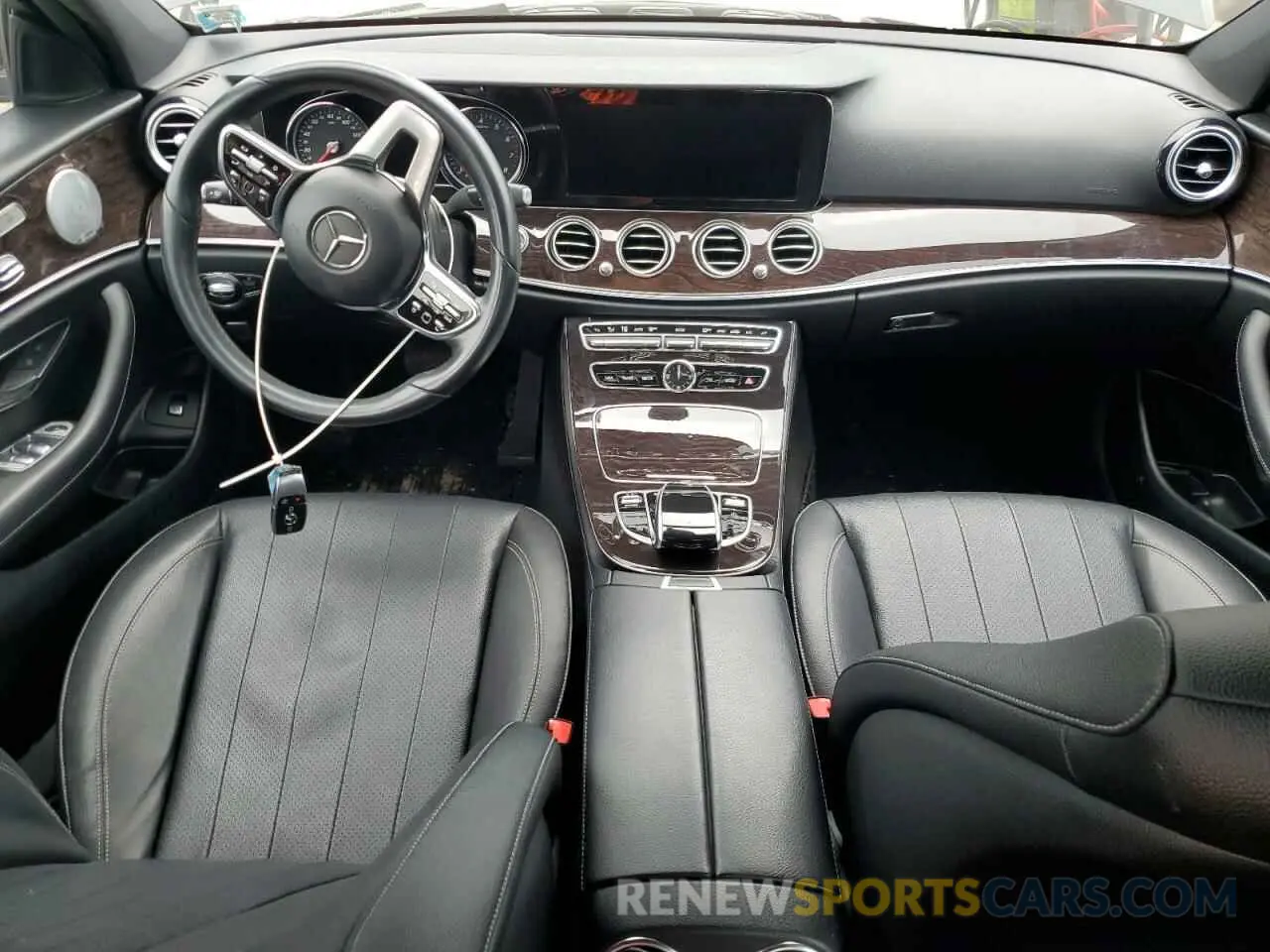 8 Photograph of a damaged car WDDZF6JB6KA493873 MERCEDES-BENZ E-CLASS 2019