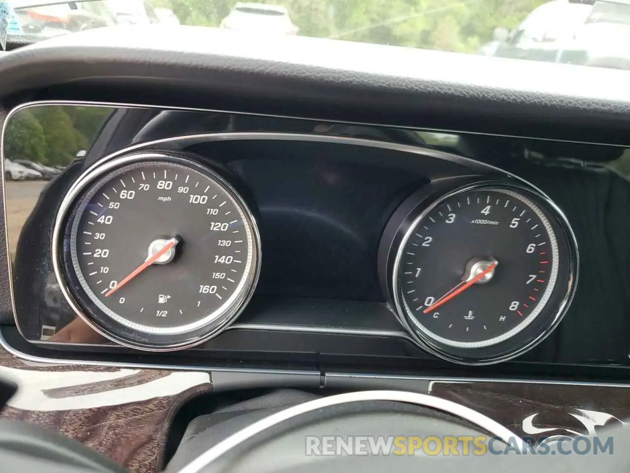 9 Photograph of a damaged car WDDZF6JB6KA493873 MERCEDES-BENZ E-CLASS 2019