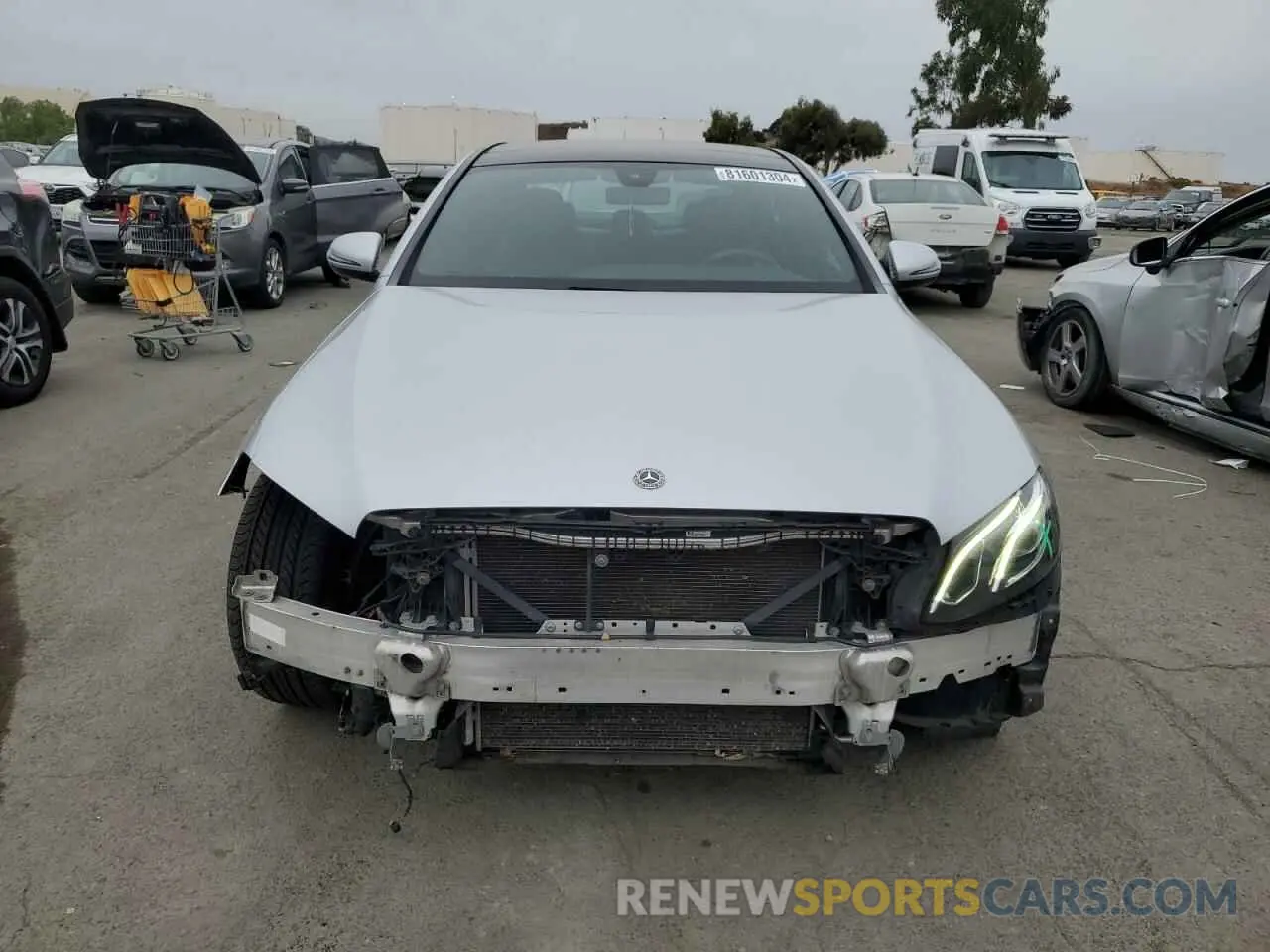 5 Photograph of a damaged car WDDZF6JB6KA516956 MERCEDES-BENZ E-CLASS 2019