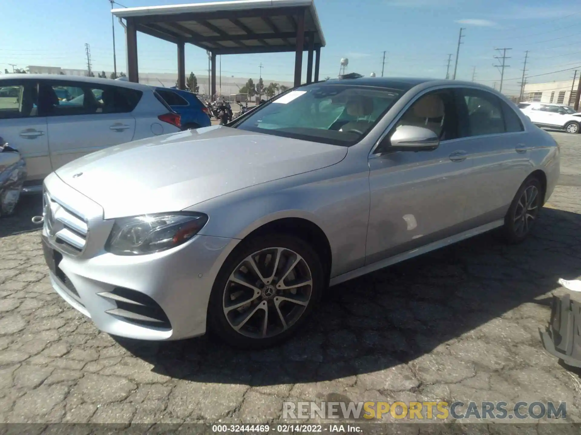 2 Photograph of a damaged car WDDZF6JB8KA679706 MERCEDES-BENZ E-CLASS 2019