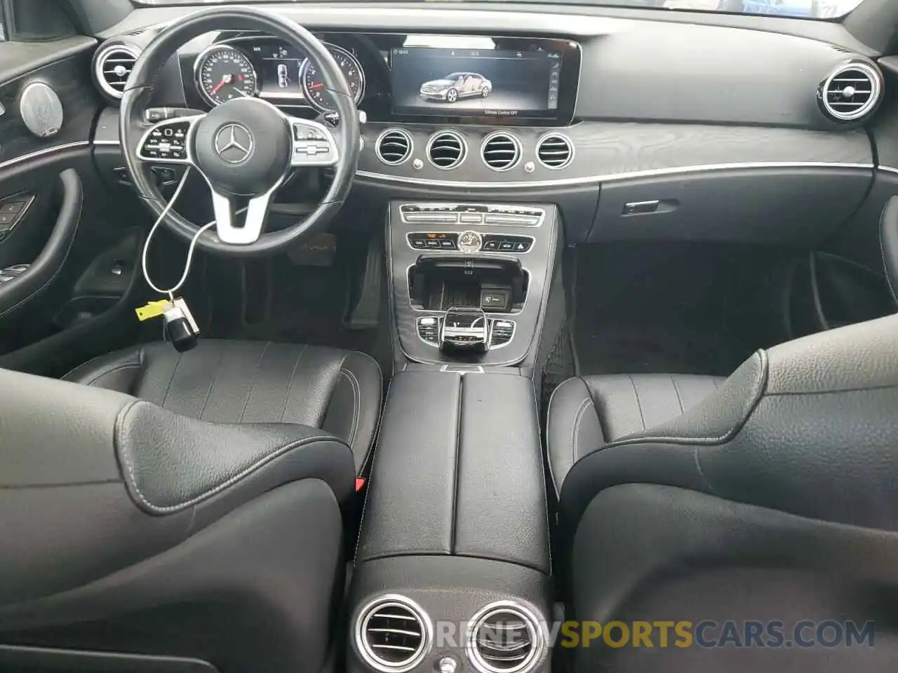 8 Photograph of a damaged car WDDZF6JB9KA499389 MERCEDES-BENZ E-CLASS 2019