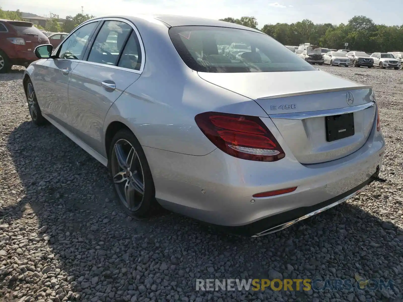 3 Photograph of a damaged car WDDZF6JB9KA510701 MERCEDES-BENZ E CLASS 2019