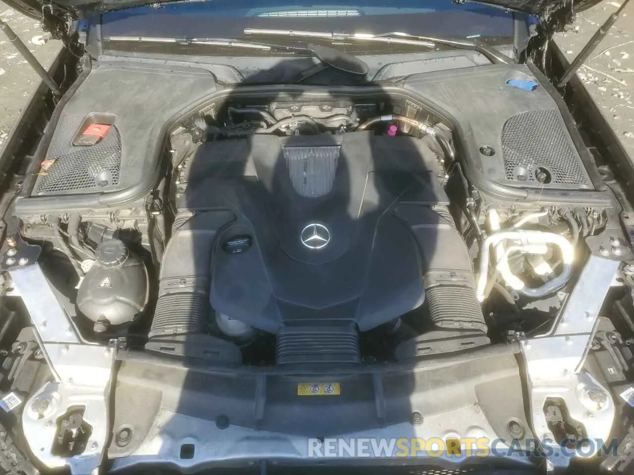 11 Photograph of a damaged car WDDZF6JBXKA562502 MERCEDES-BENZ E-CLASS 2019