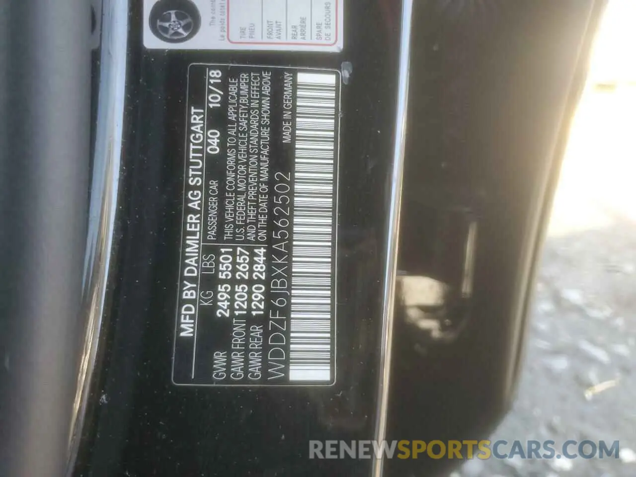 12 Photograph of a damaged car WDDZF6JBXKA562502 MERCEDES-BENZ E-CLASS 2019