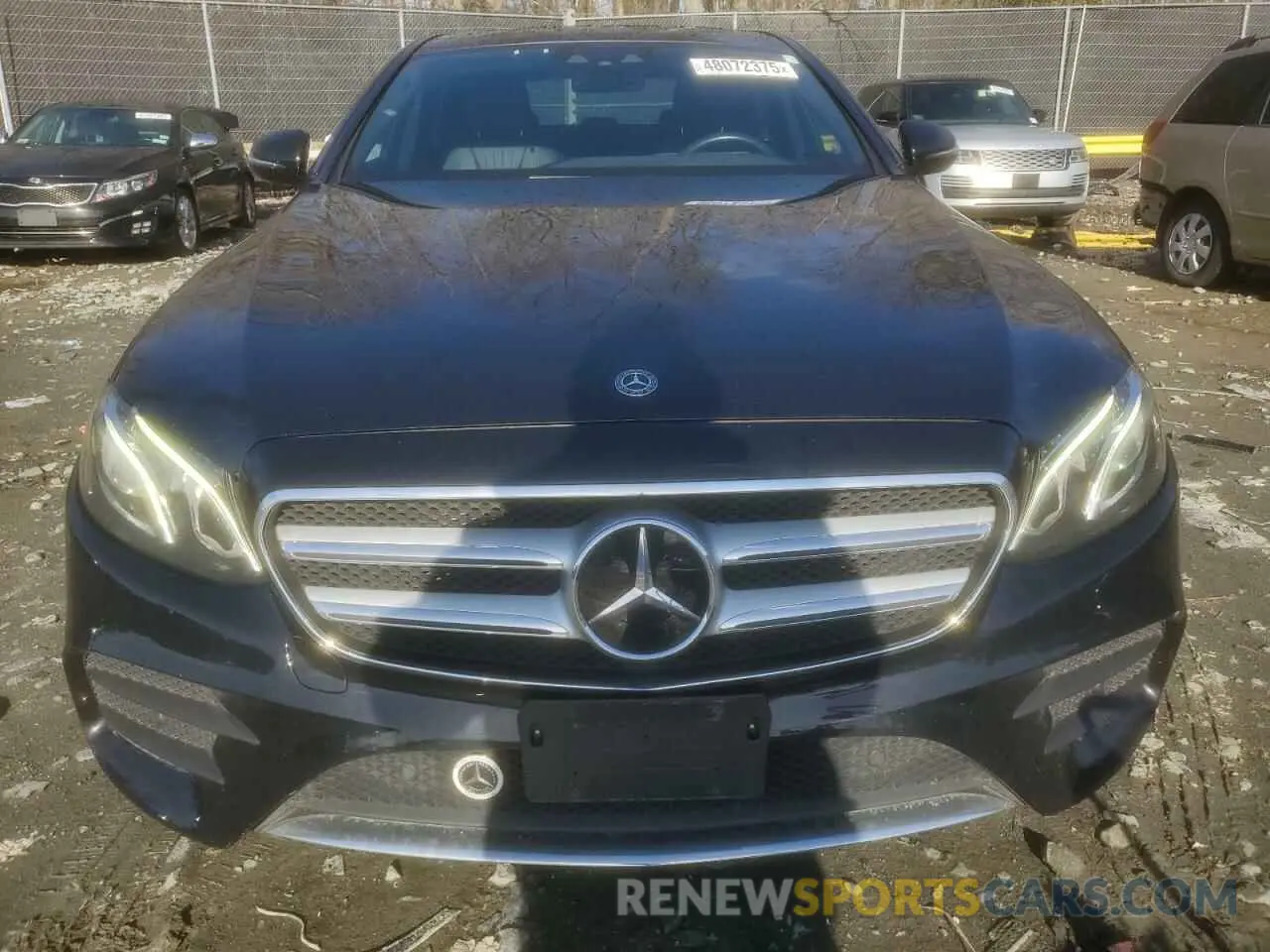 5 Photograph of a damaged car WDDZF6JBXKA562502 MERCEDES-BENZ E-CLASS 2019