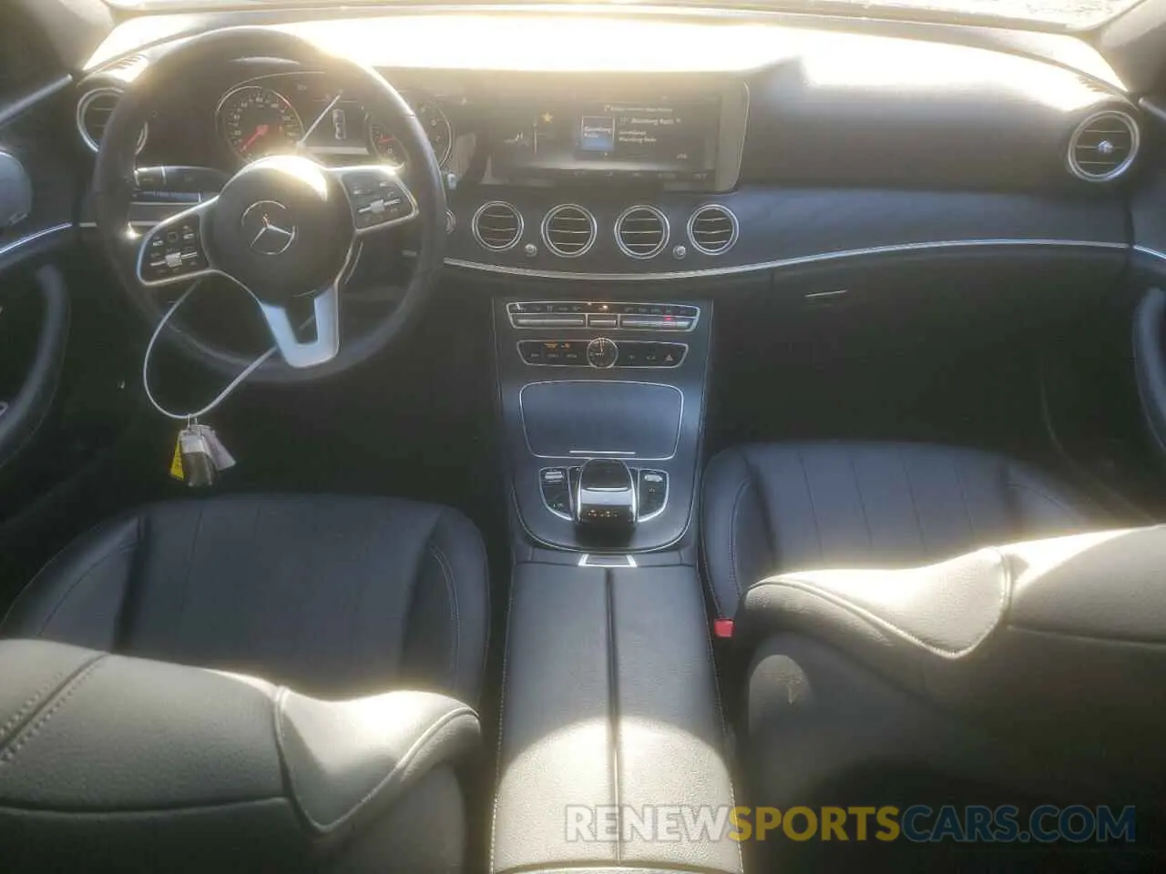 8 Photograph of a damaged car WDDZF6JBXKA562502 MERCEDES-BENZ E-CLASS 2019