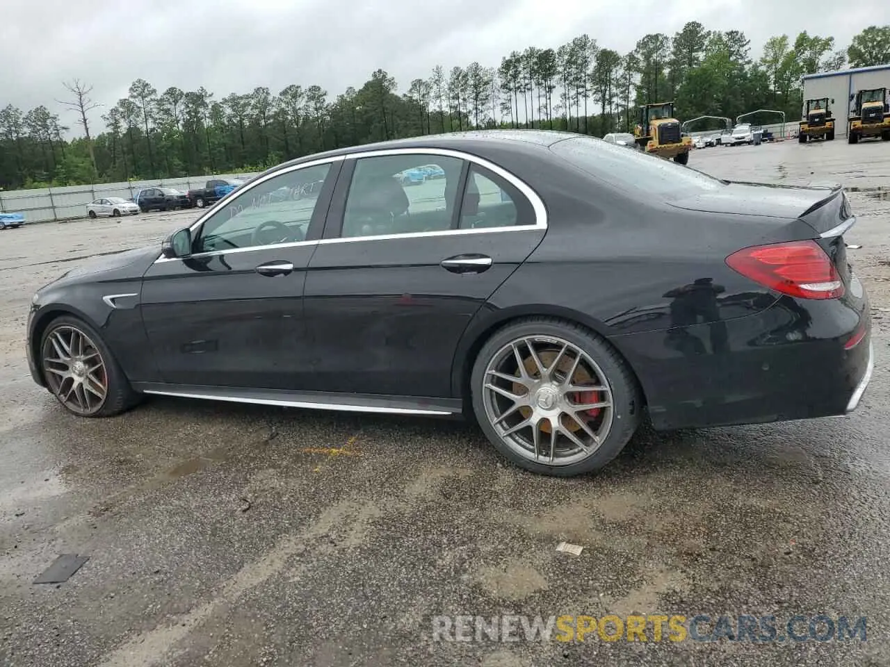 2 Photograph of a damaged car WDDZF8KB1KA538521 MERCEDES-BENZ E-CLASS 2019