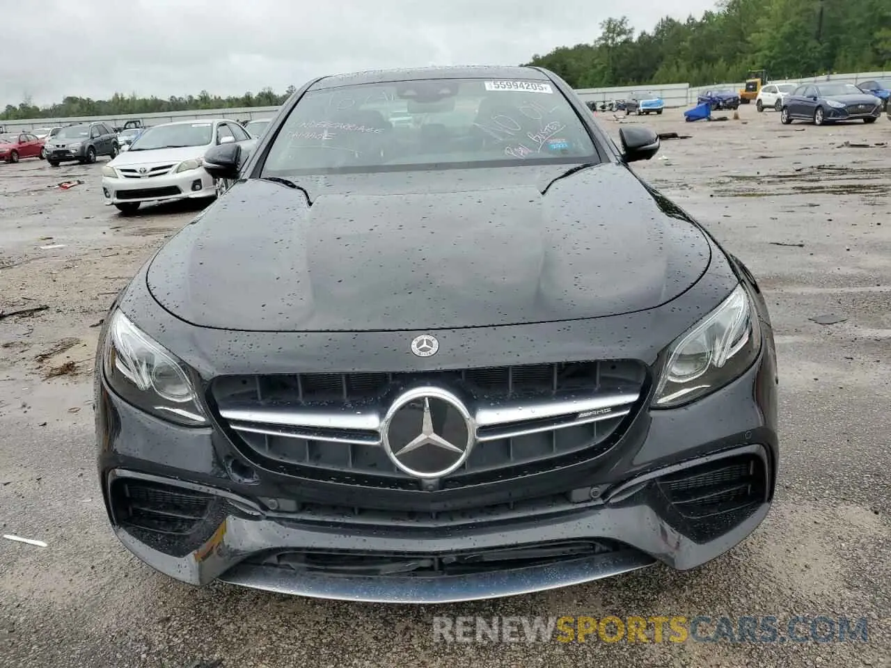 5 Photograph of a damaged car WDDZF8KB1KA538521 MERCEDES-BENZ E-CLASS 2019