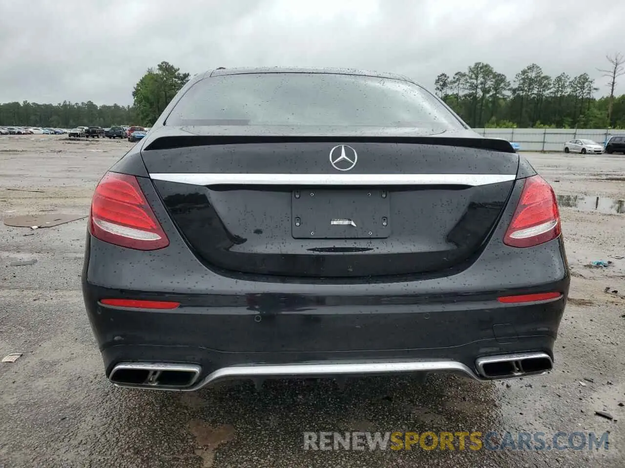 6 Photograph of a damaged car WDDZF8KB1KA538521 MERCEDES-BENZ E-CLASS 2019