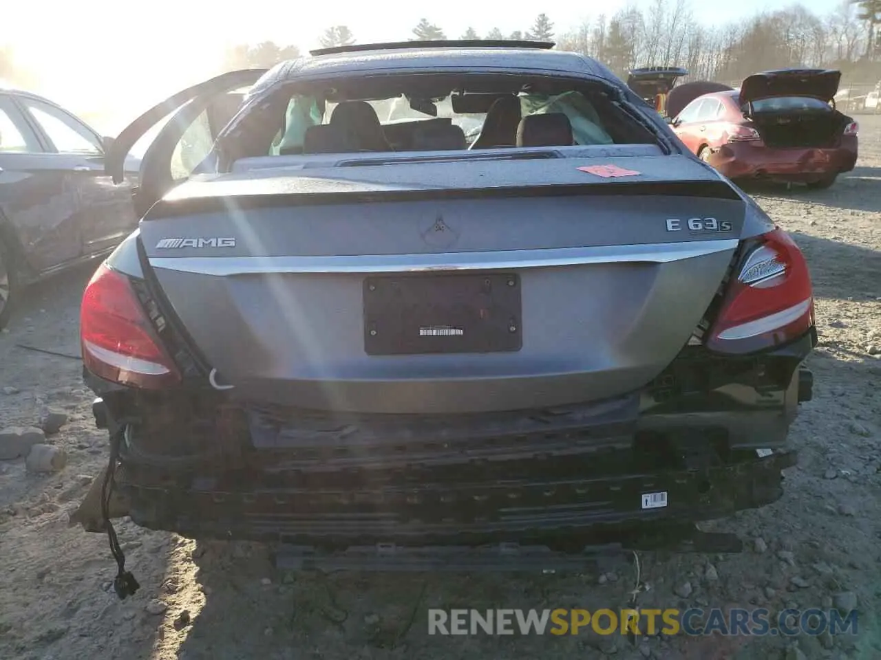 6 Photograph of a damaged car WDDZF8KB9KA505458 MERCEDES-BENZ E-CLASS 2019