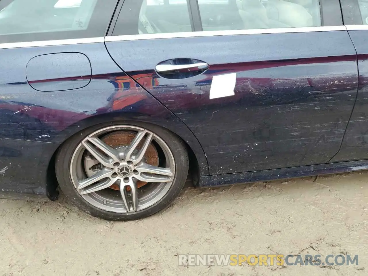 13 Photograph of a damaged car WDDZH6JB1KA556677 MERCEDES-BENZ E-CLASS 2019