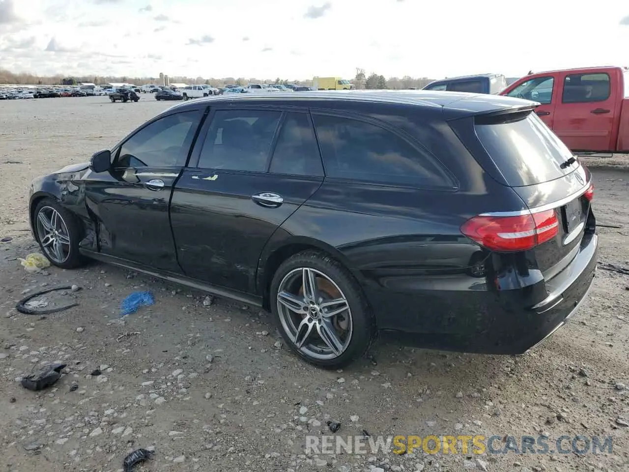 2 Photograph of a damaged car WDDZH6JB1KA617087 MERCEDES-BENZ E-CLASS 2019