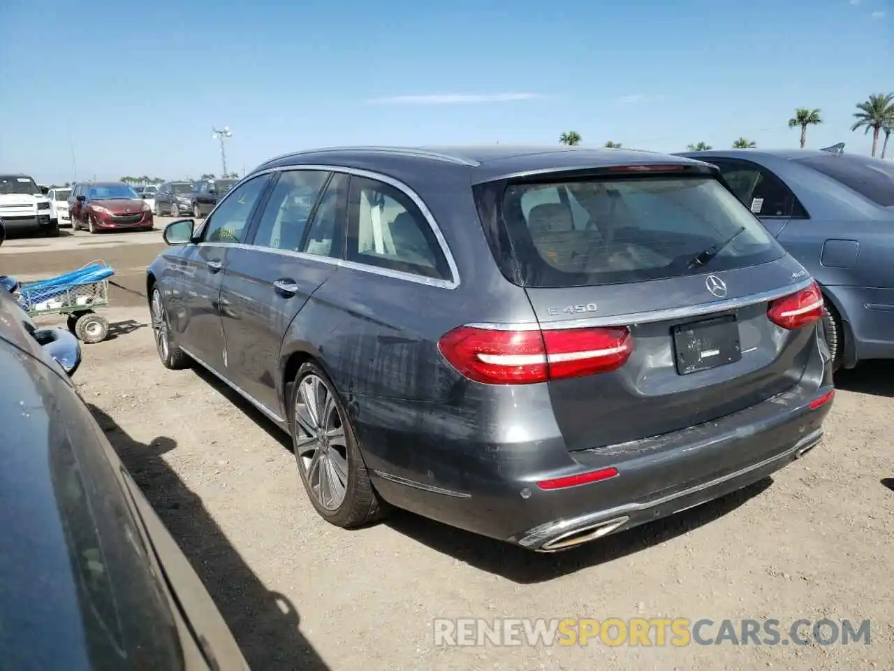 3 Photograph of a damaged car WDDZH6JB2KA613212 MERCEDES-BENZ E-CLASS 2019