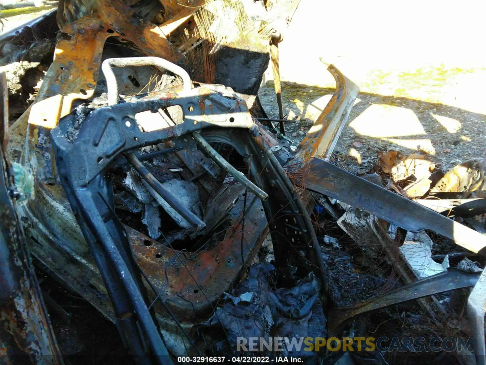 8 Photograph of a damaged car WDDZH6JB7KA564458 MERCEDES-BENZ E-CLASS 2019