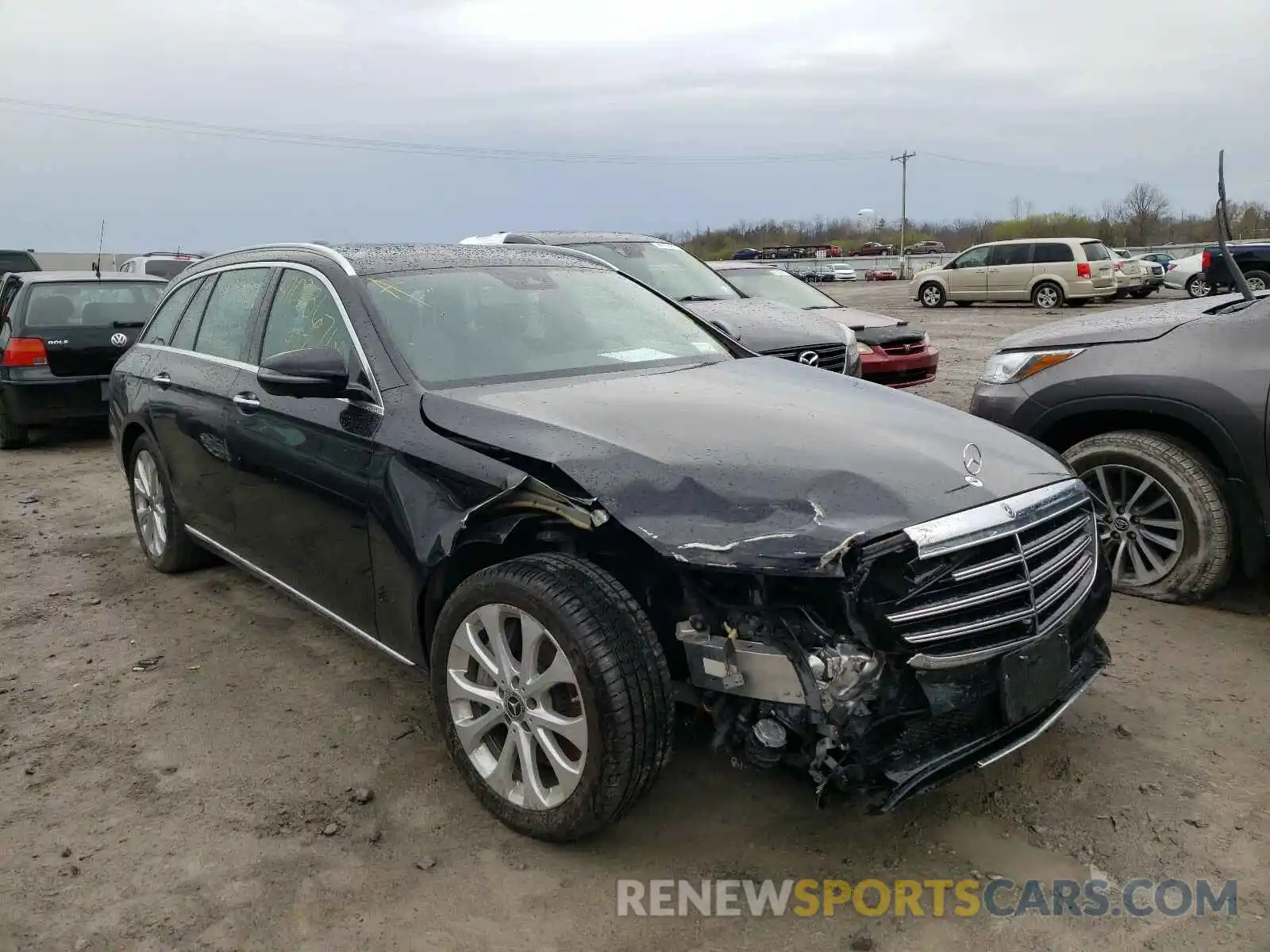 1 Photograph of a damaged car WDDZH6JB7KA666553 MERCEDES-BENZ E CLASS 2019