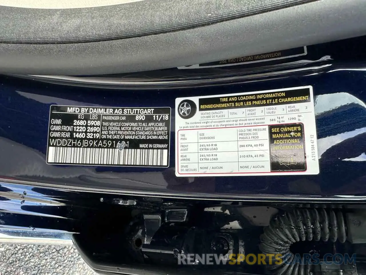 10 Photograph of a damaged car WDDZH6JB9KA591631 MERCEDES-BENZ E-CLASS 2019