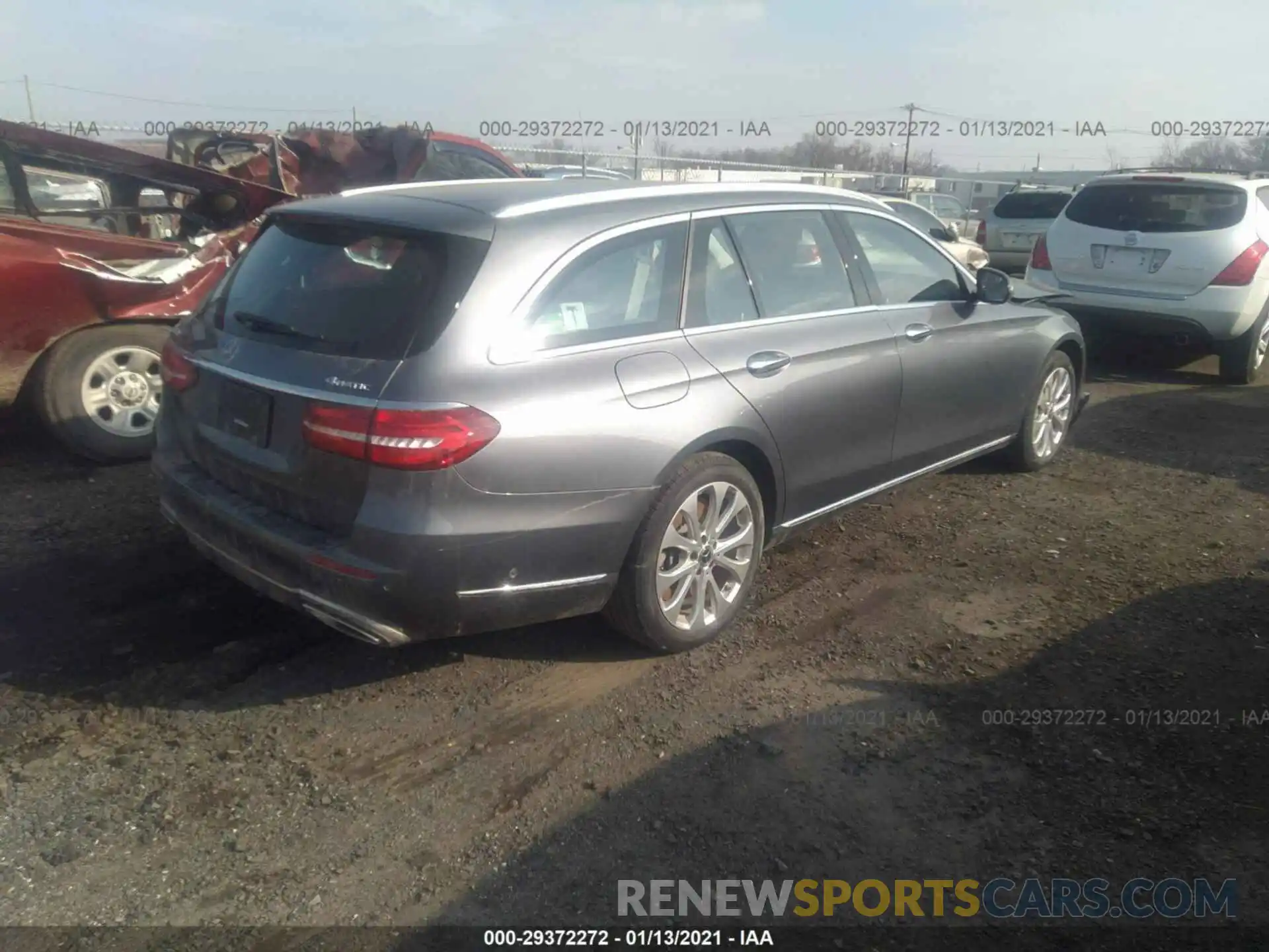 4 Photograph of a damaged car WDDZH6JBXKA619596 MERCEDES-BENZ E-CLASS 2019