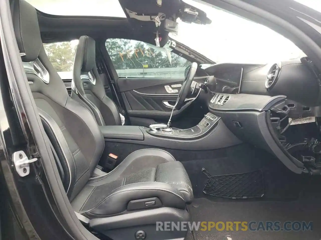 5 Photograph of a damaged car WDDZH8KB0KA513006 MERCEDES-BENZ E-CLASS 2019