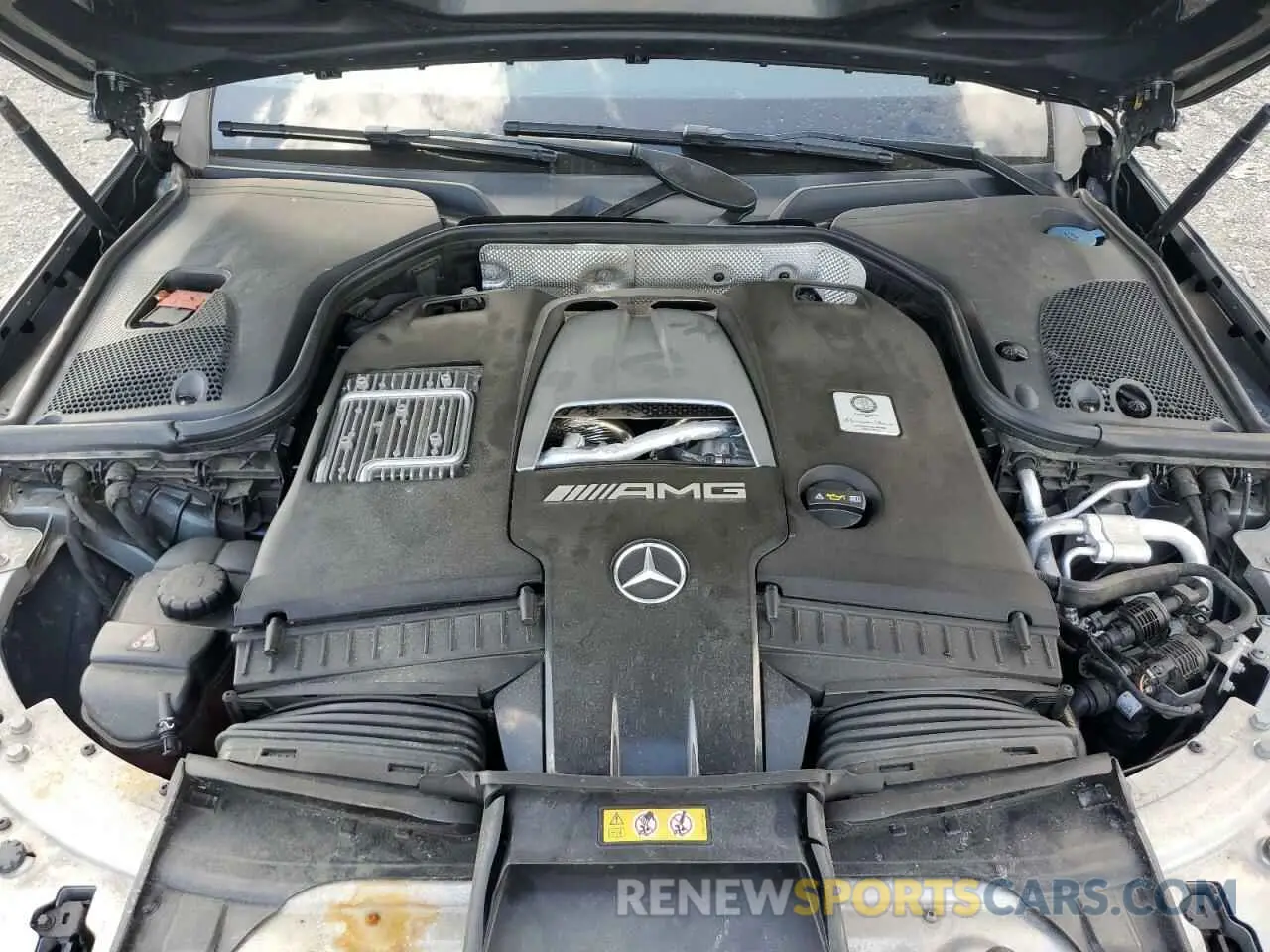 11 Photograph of a damaged car WDDZH8KB4KA579719 MERCEDES-BENZ E-CLASS 2019