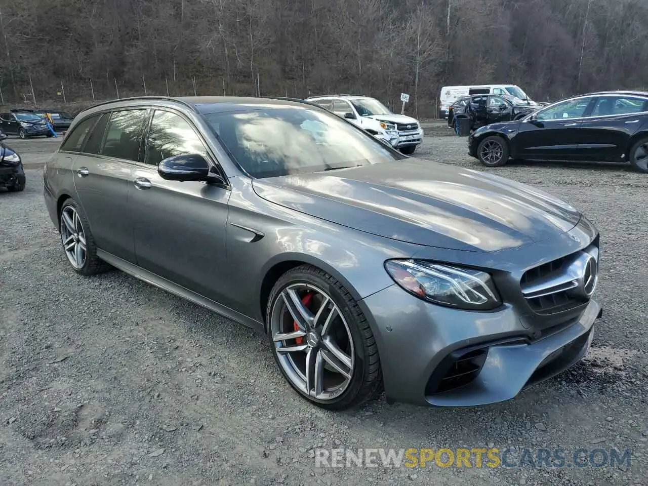 4 Photograph of a damaged car WDDZH8KB4KA579719 MERCEDES-BENZ E-CLASS 2019