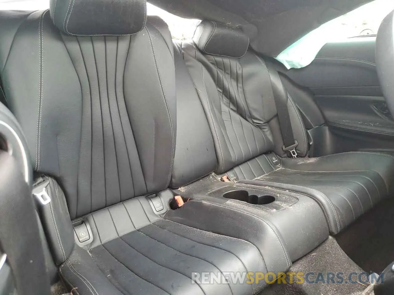 10 Photograph of a damaged car W1K1J6HB4LF144801 MERCEDES-BENZ E-CLASS 2020