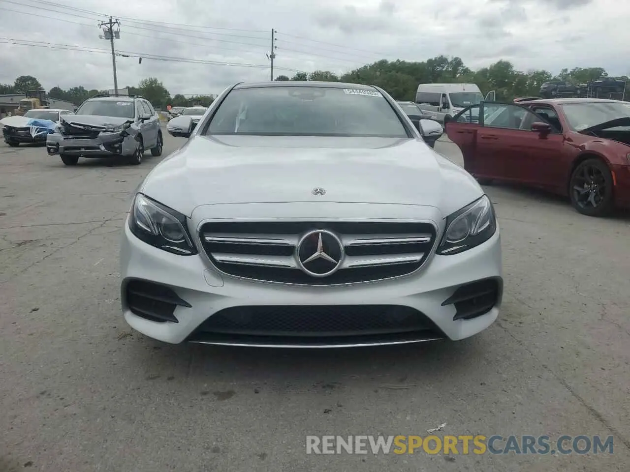 5 Photograph of a damaged car W1KZF6JB5LA842314 MERCEDES-BENZ E-CLASS 2020