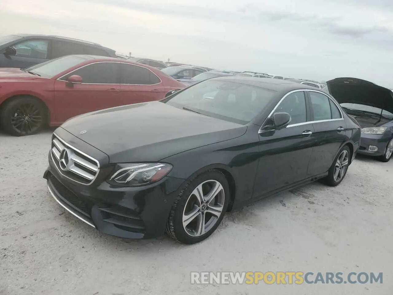 1 Photograph of a damaged car W1KZF8DB1LA842334 MERCEDES-BENZ E-CLASS 2020