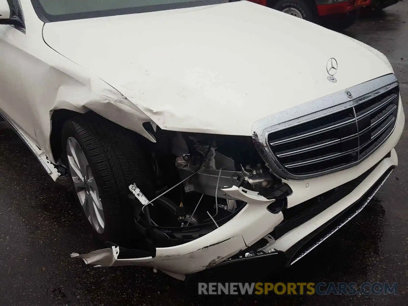 9 Photograph of a damaged car W1KZF8DB3LA820139 MERCEDES-BENZ E CLASS 2020