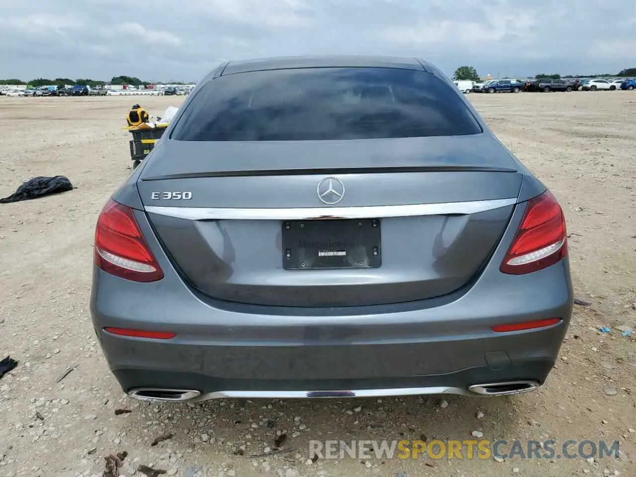 6 Photograph of a damaged car W1KZF8DBXLA763468 MERCEDES-BENZ E-CLASS 2020