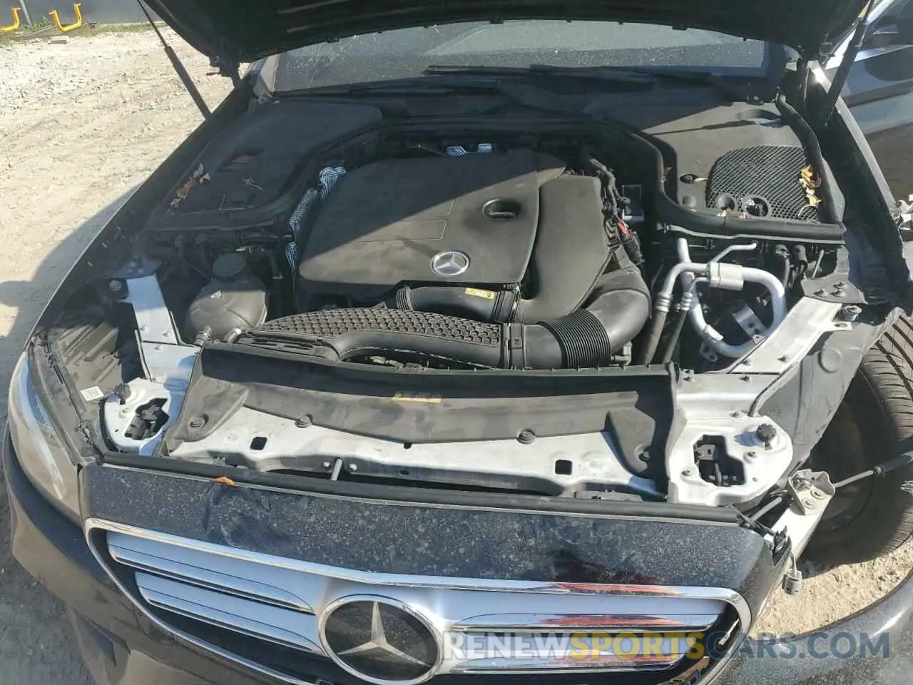 11 Photograph of a damaged car W1KZF8EB1LA801023 MERCEDES-BENZ E-CLASS 2020