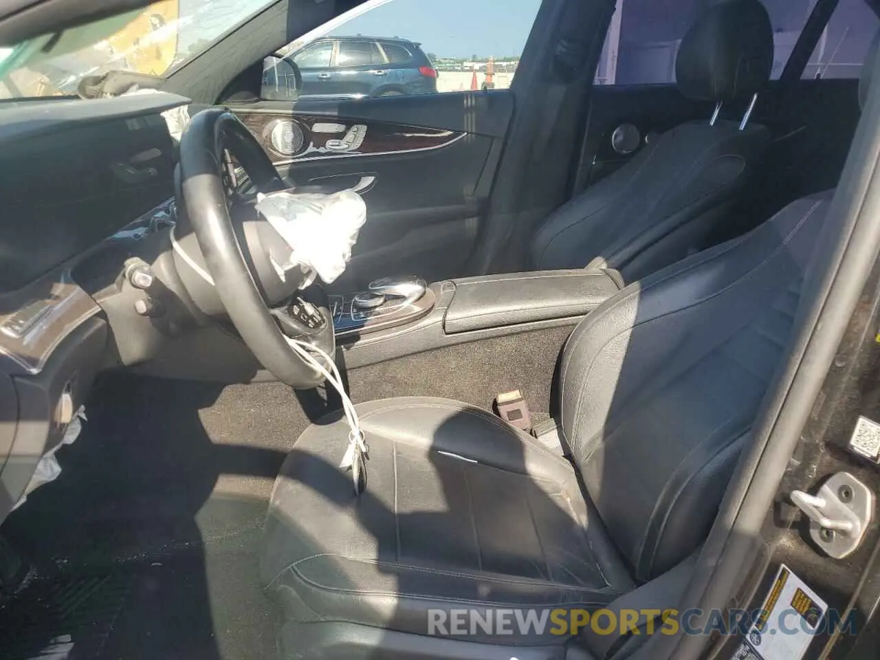 7 Photograph of a damaged car W1KZF8EB1LA801023 MERCEDES-BENZ E-CLASS 2020