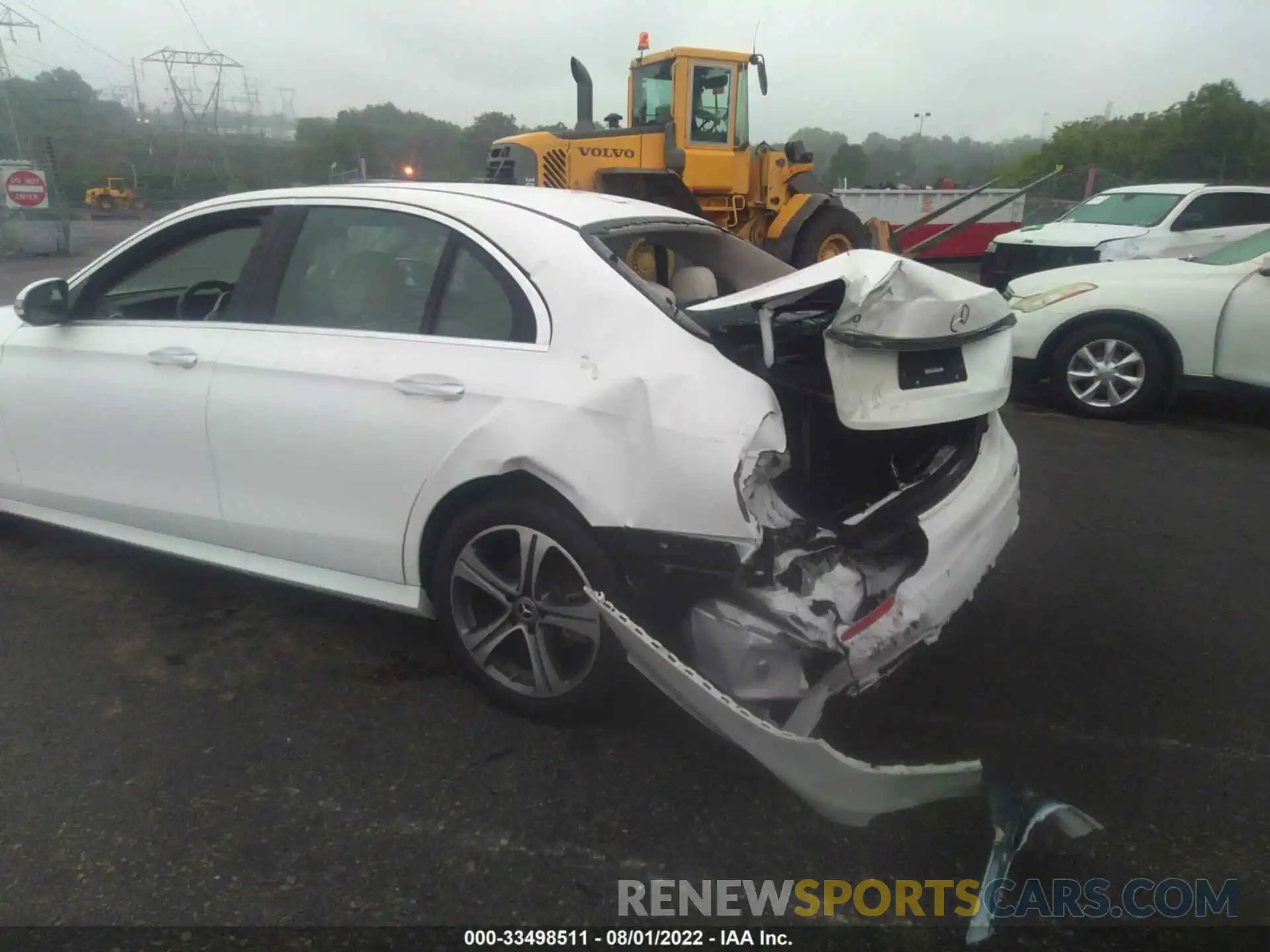 6 Photograph of a damaged car W1KZF8EB2LA805713 MERCEDES-BENZ E-CLASS 2020