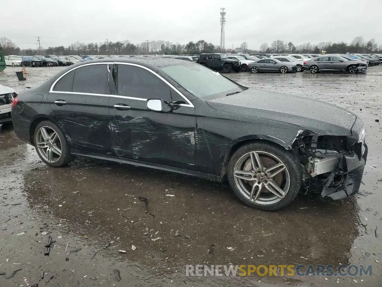 4 Photograph of a damaged car W1KZF8EB3LA823976 MERCEDES-BENZ E-CLASS 2020