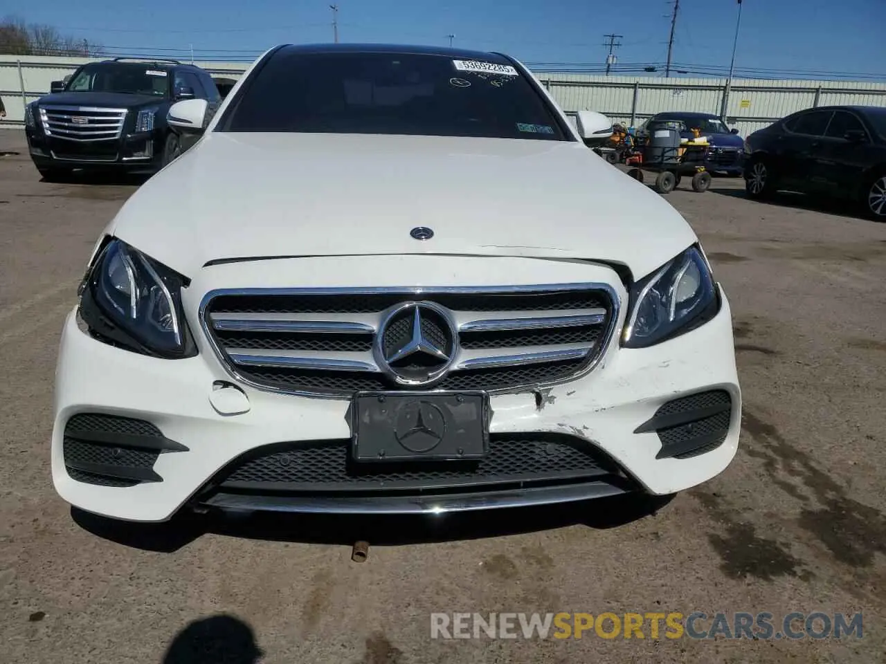 5 Photograph of a damaged car W1KZF8EB3LA831835 MERCEDES-BENZ E-CLASS 2020