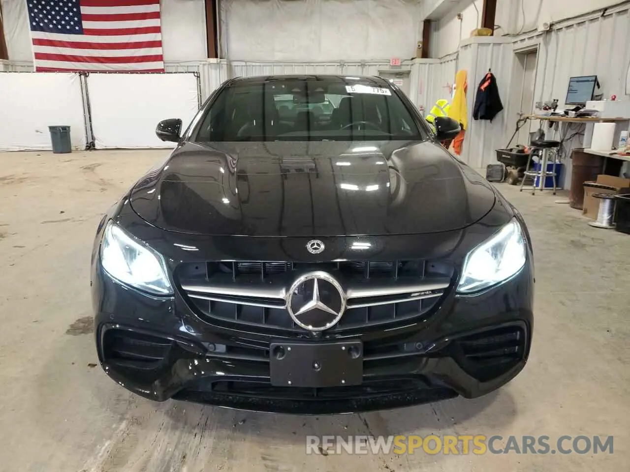 5 Photograph of a damaged car W1KZF8KBXLA823137 MERCEDES-BENZ E-CLASS 2020