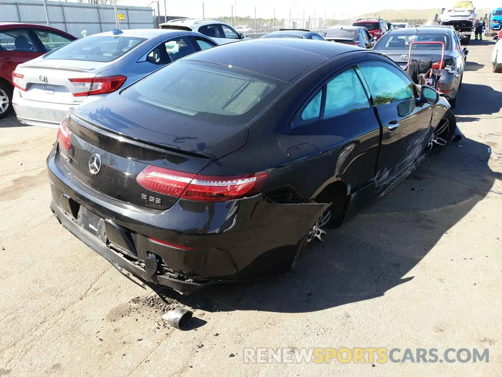 4 Photograph of a damaged car WDD1J6BB8LF127671 MERCEDES-BENZ E CLASS 2020