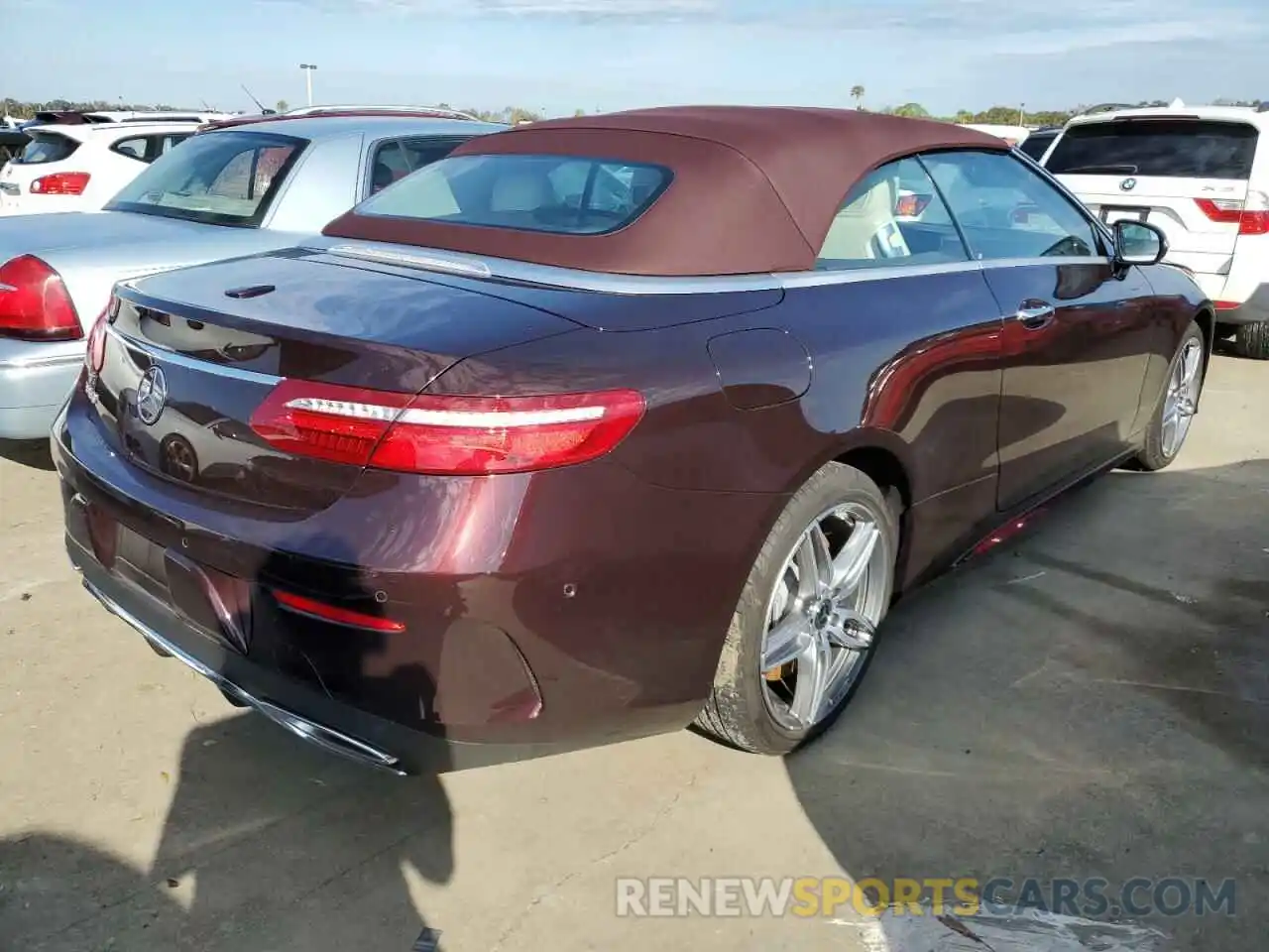 4 Photograph of a damaged car WDD1K6HB4LF122522 MERCEDES-BENZ E-CLASS 2020