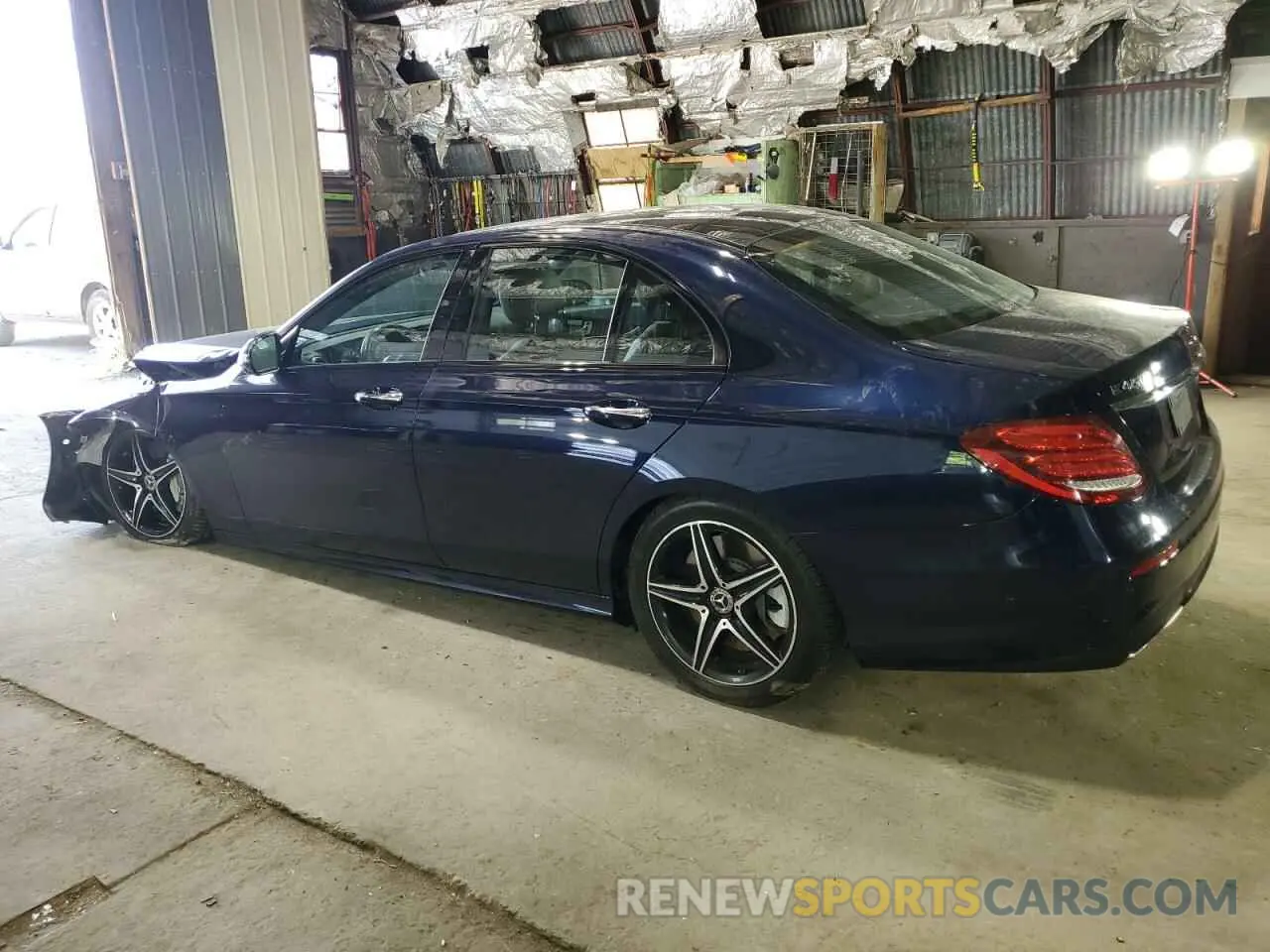 2 Photograph of a damaged car WDDZF6JB3LA712788 MERCEDES-BENZ E-CLASS 2020