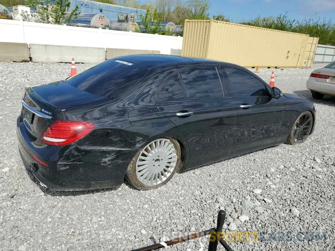 3 Photograph of a damaged car WDDZF6JB9LA707059 MERCEDES-BENZ E-CLASS 2020