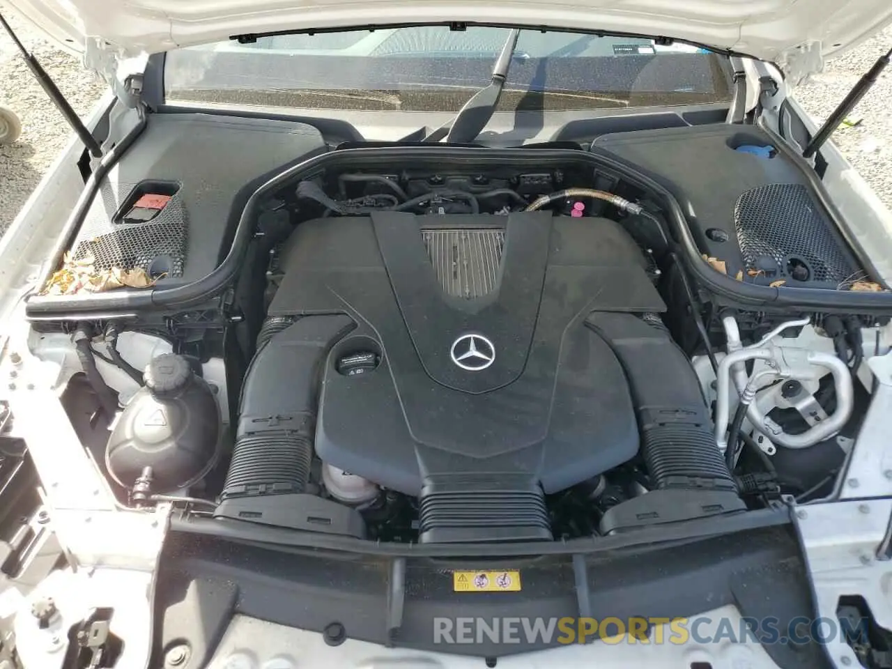 11 Photograph of a damaged car WDDZF6JB9LA734326 MERCEDES-BENZ E-CLASS 2020