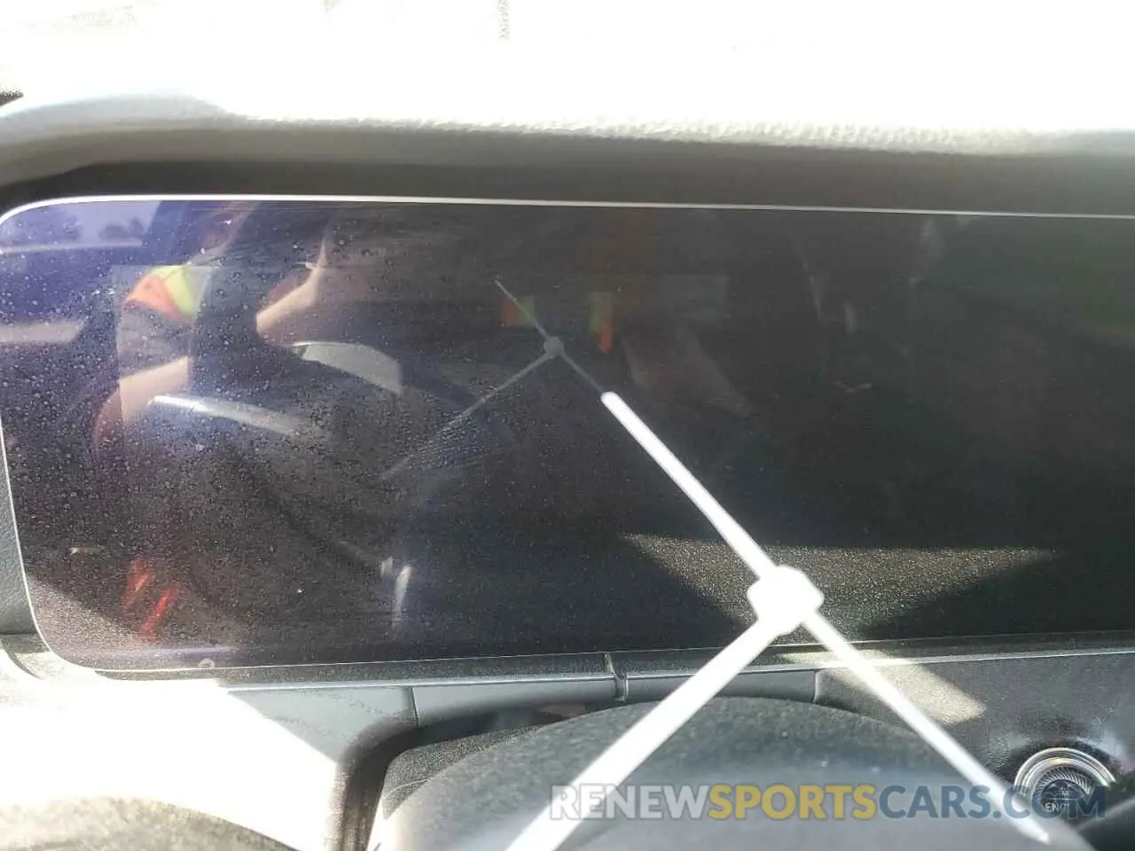 9 Photograph of a damaged car WDDZF8DB1LA727989 MERCEDES-BENZ E-CLASS 2020