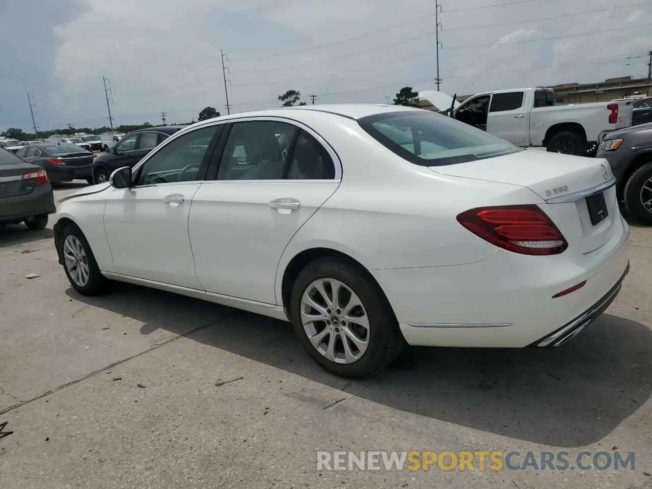 2 Photograph of a damaged car WDDZF8DB5LA705770 MERCEDES-BENZ E-CLASS 2020