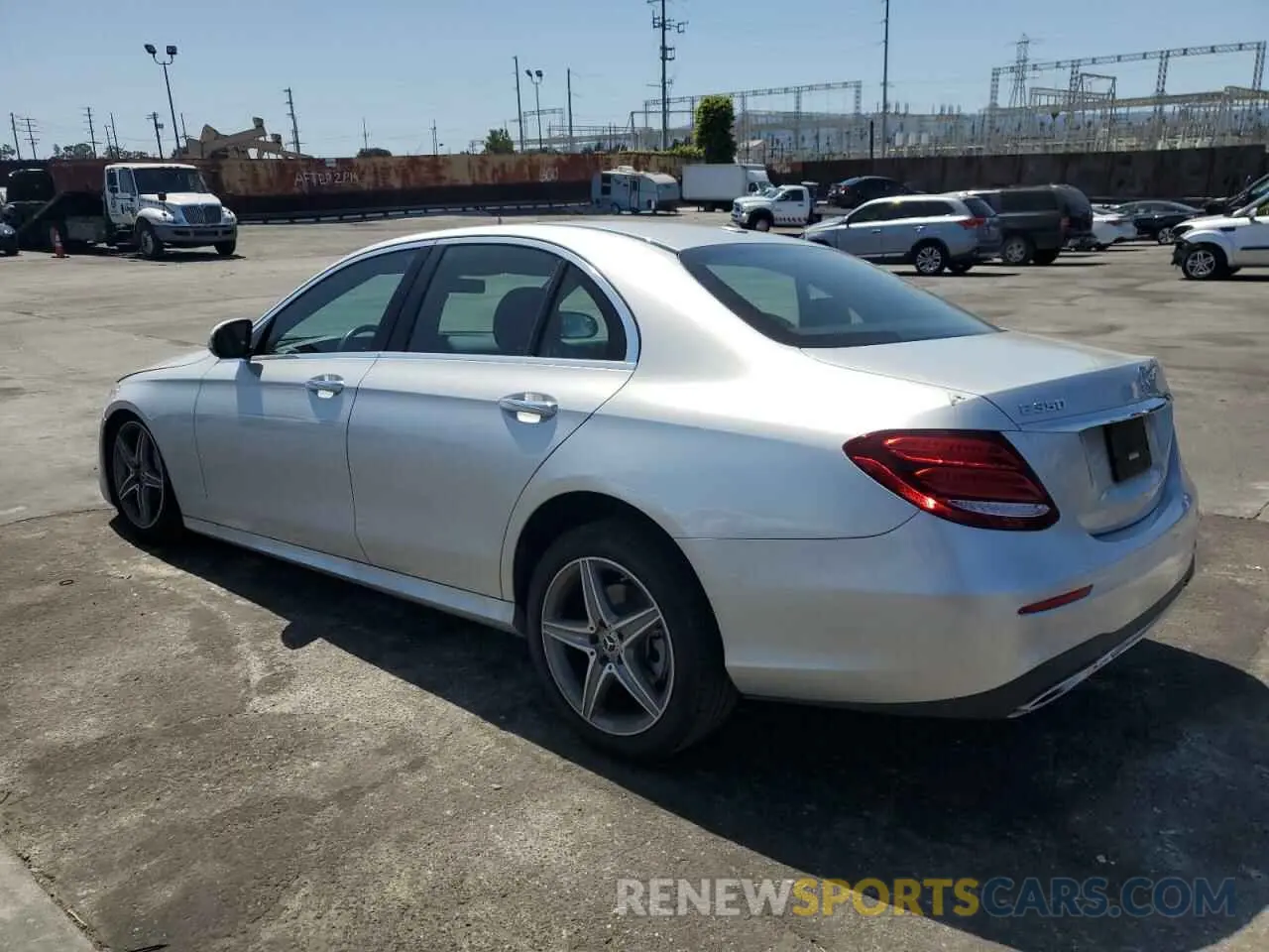 2 Photograph of a damaged car WDDZF8DB5LA710497 MERCEDES-BENZ E-CLASS 2020