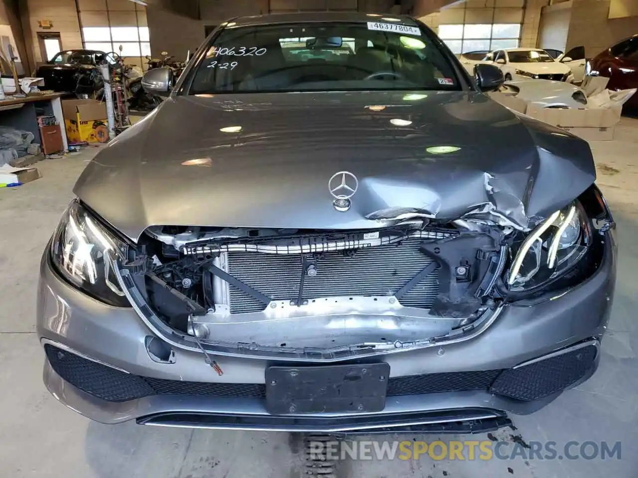 5 Photograph of a damaged car WDDZF8DB5LA749624 MERCEDES-BENZ E-CLASS 2020