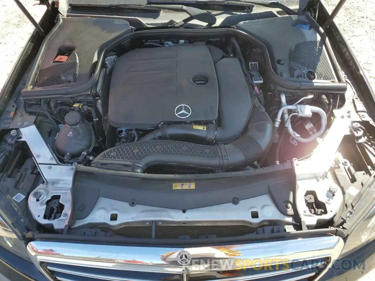 11 Photograph of a damaged car WDDZF8DB6LA736039 MERCEDES-BENZ E-CLASS 2020