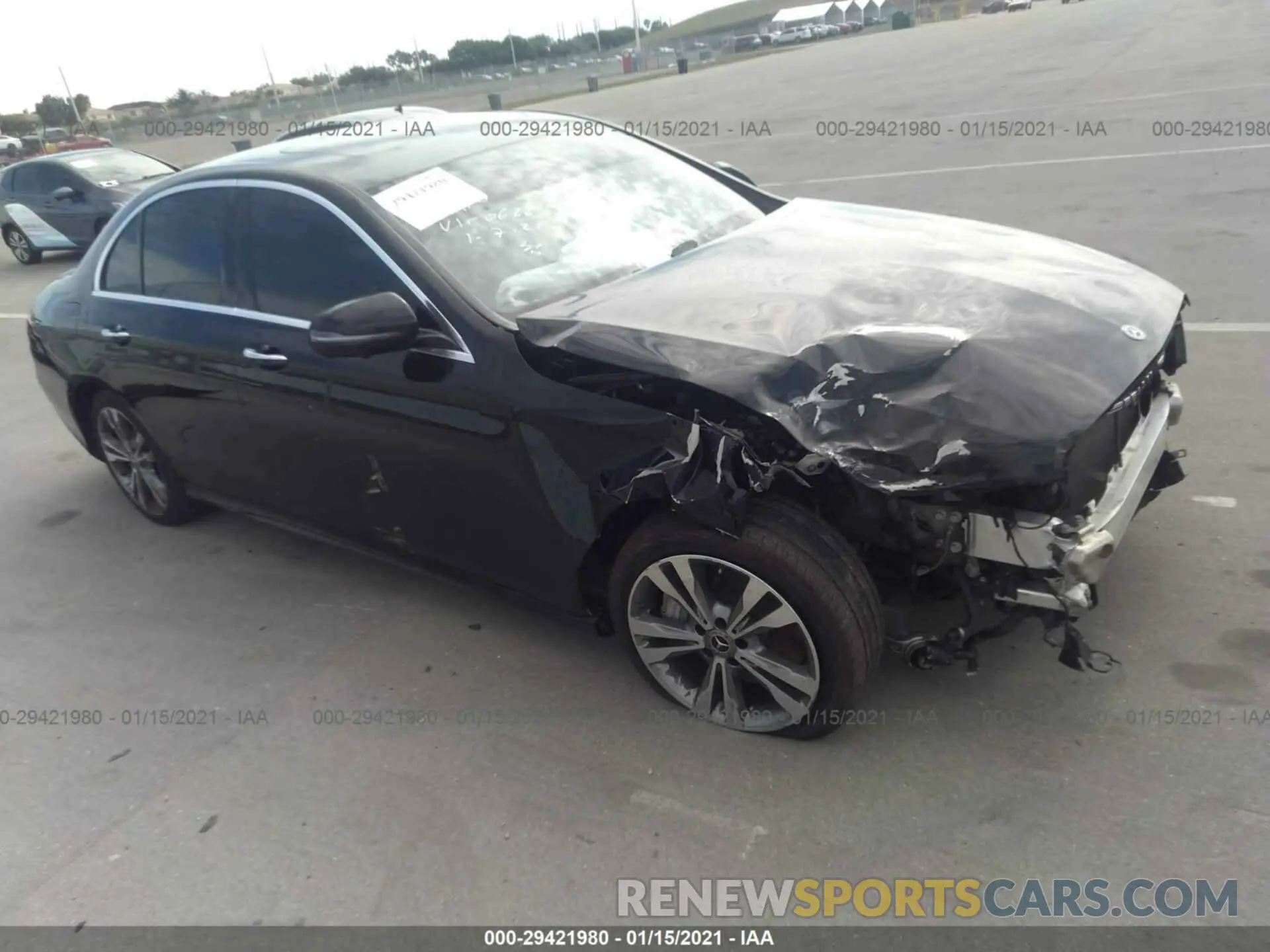 1 Photograph of a damaged car WDDZF8DB7LA700666 MERCEDES-BENZ E-CLASS 2020
